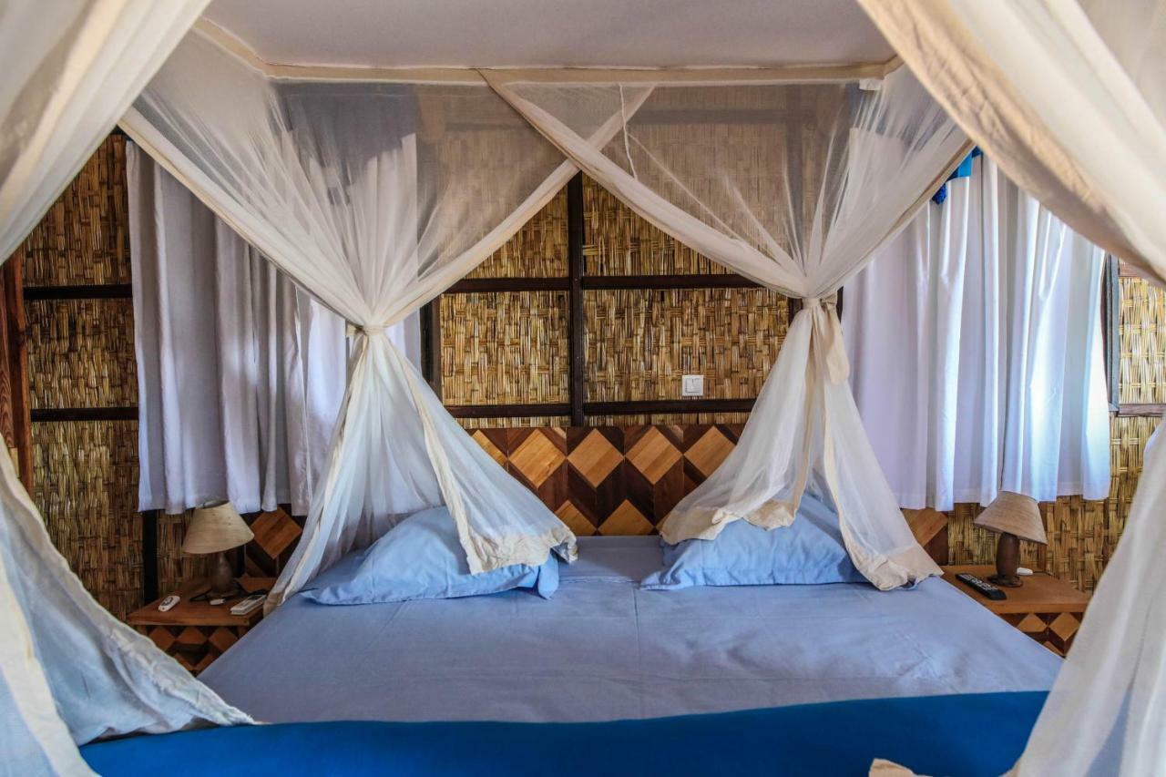 Cap Kimony Hotel Morondava Bagian luar foto